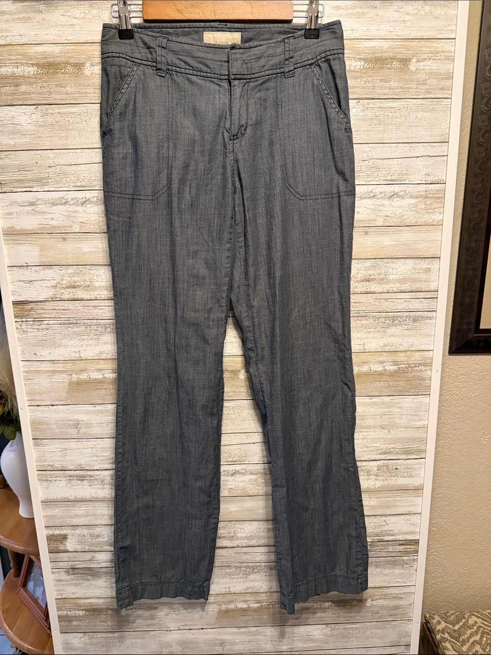 Banana Republic Martin Fit slack pant with back pockets size 2